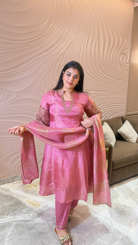 Aadya (Crush Tissue Suit)