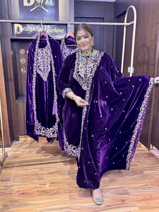 Noorani (Velvet Suit)