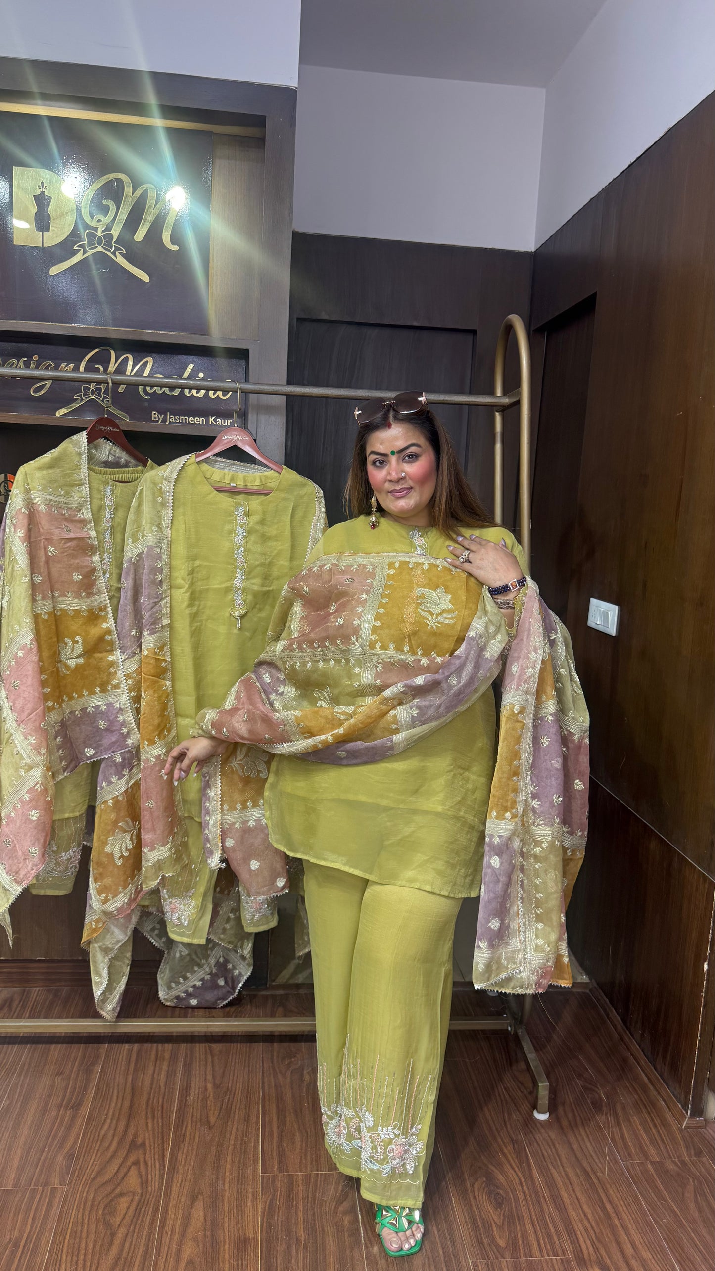 Aurelia Glass Tissue Suit