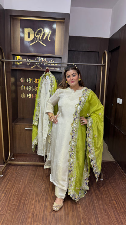 Glass Tissue (Farshi Salwar Suit)