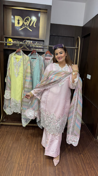 Ria (Shifon Fabric Pakistani Suit)