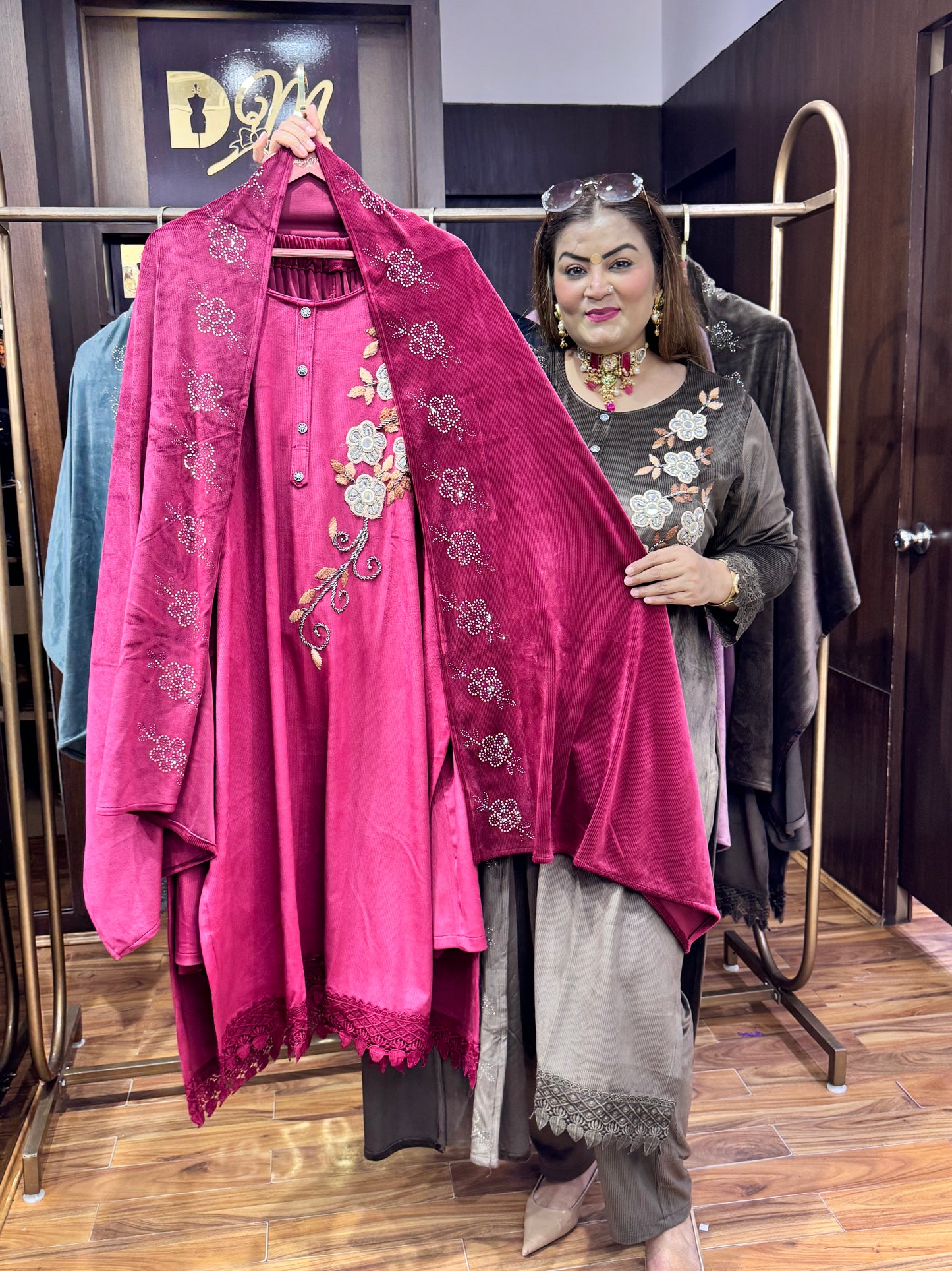 Velvet-e-Nazaakat (Suits)