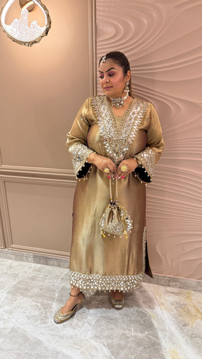 Vasira (Beautiful Phiran With Potli)