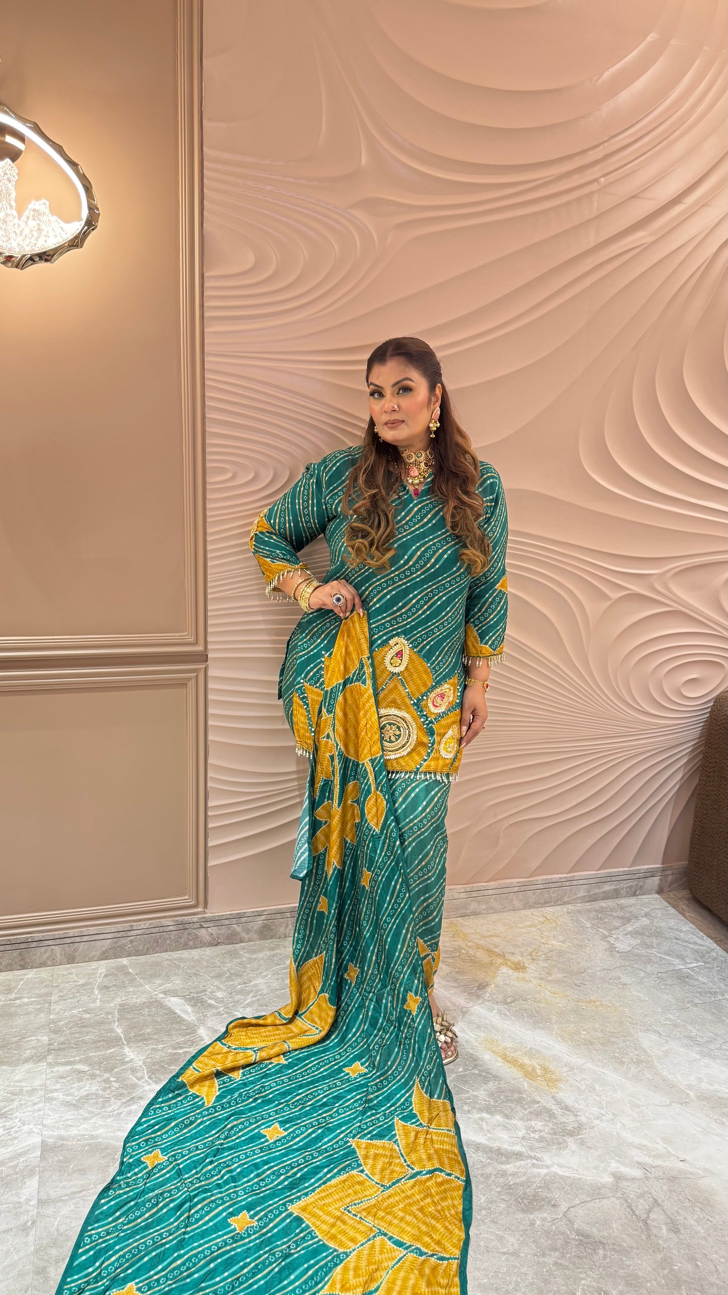 Zareen Pure Crepe Suit