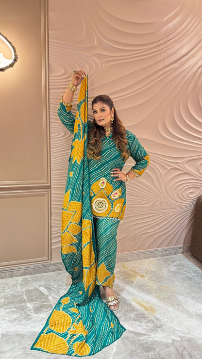 Zareen Pure Crepe Suit