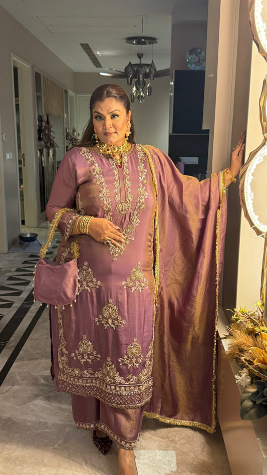 Eshara Glass Tissue Suit