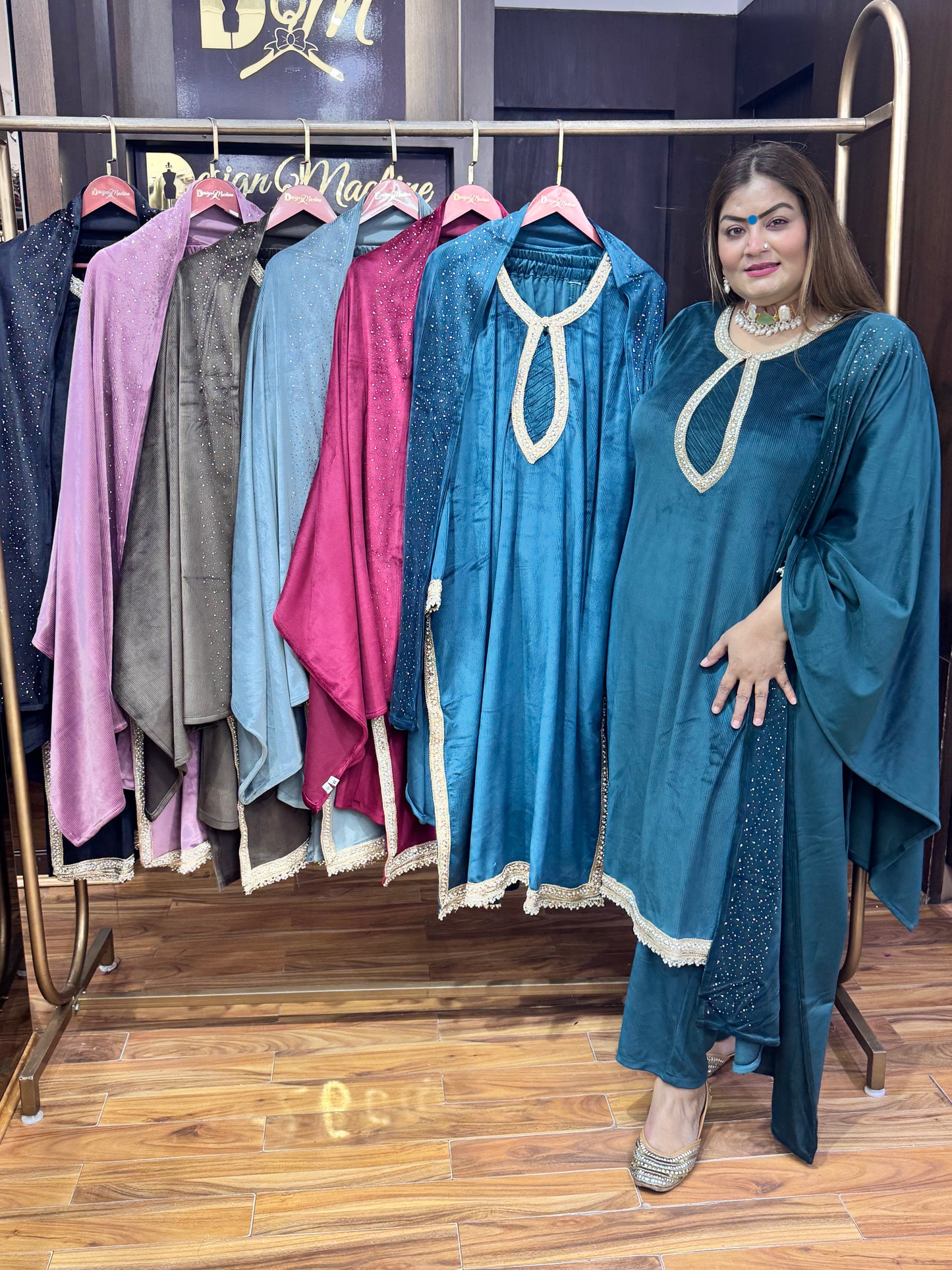 Nazakat (Velvet Suit)