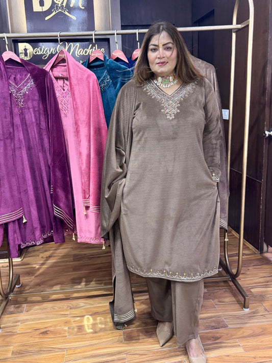 Gulnaaz Royal (Velvet Suit)