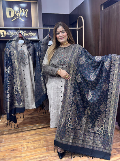 Midnight (Velvet Suit)