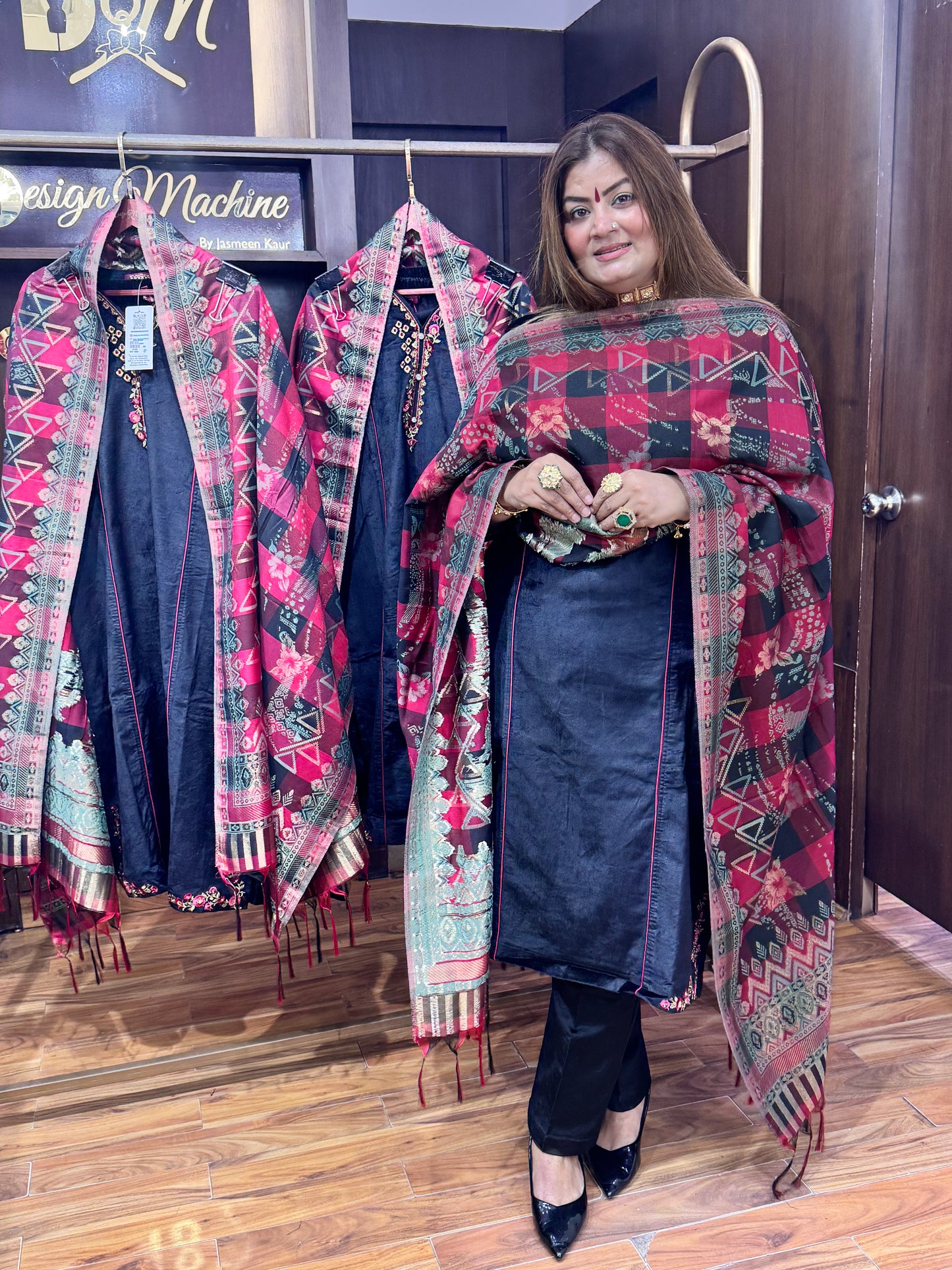 Sitara (Velvet Suit)