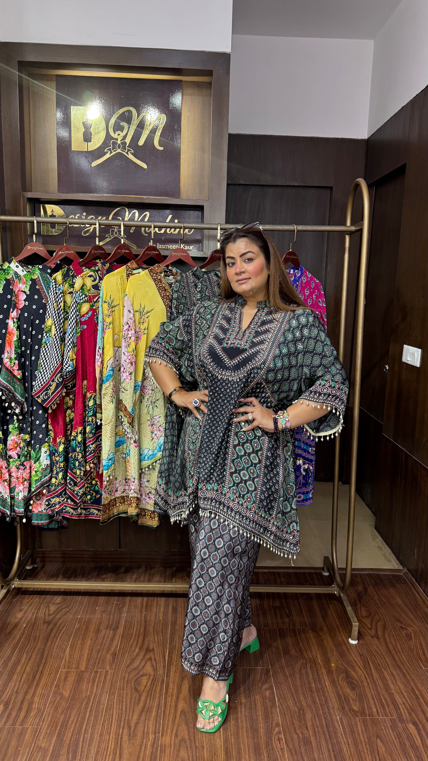 Zehra Pure Crepe Cordset