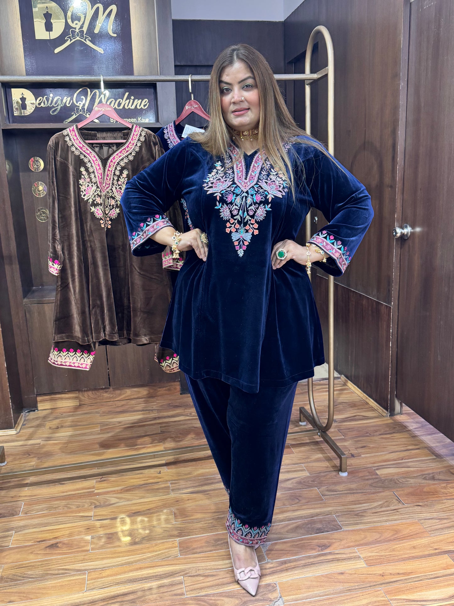 Malika (Velvet Cordset)