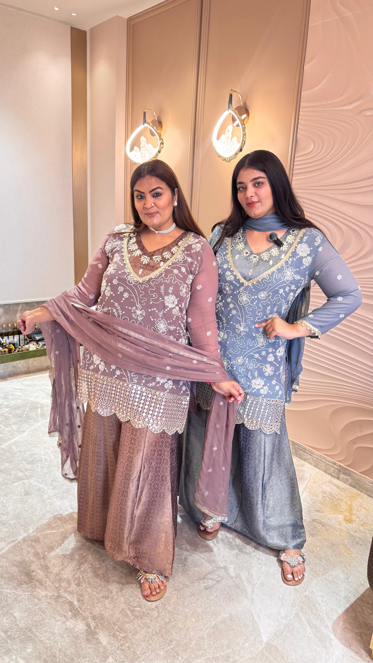 Avyraza (Pure Georgette 4 Piece Suit)