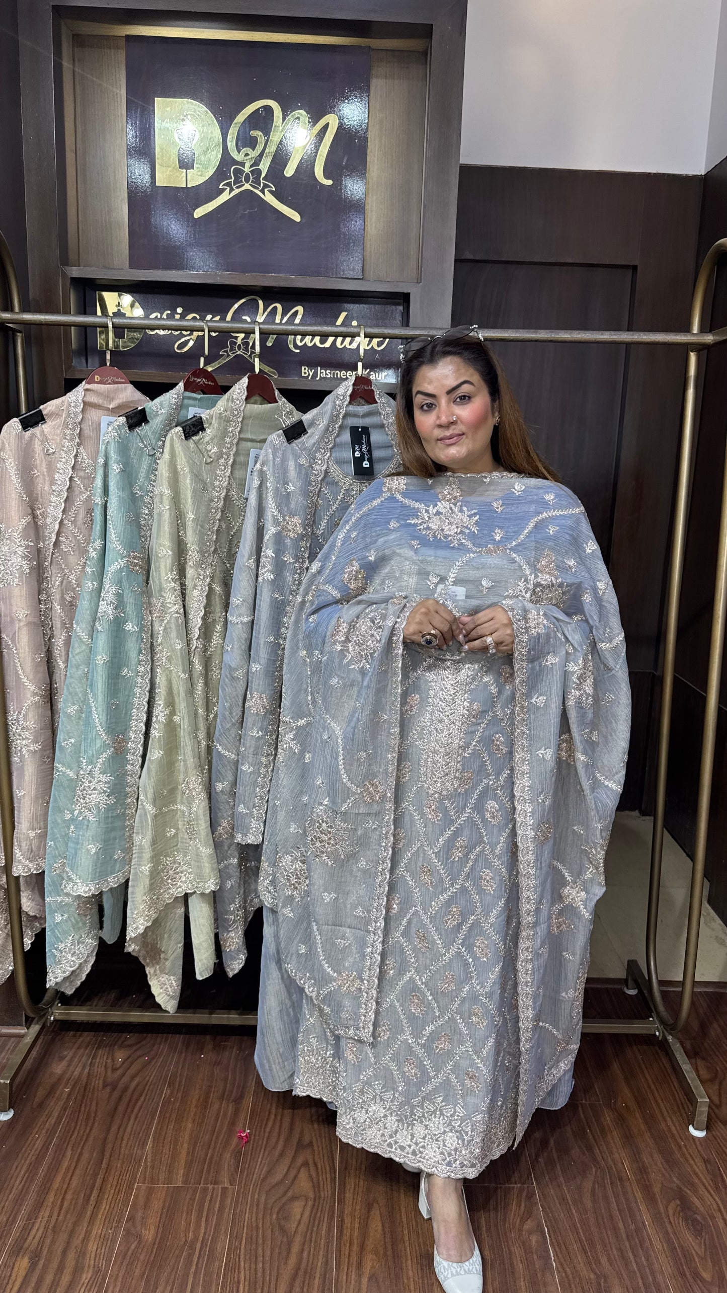Nitya (Glass Tissue Unstitch Suit)