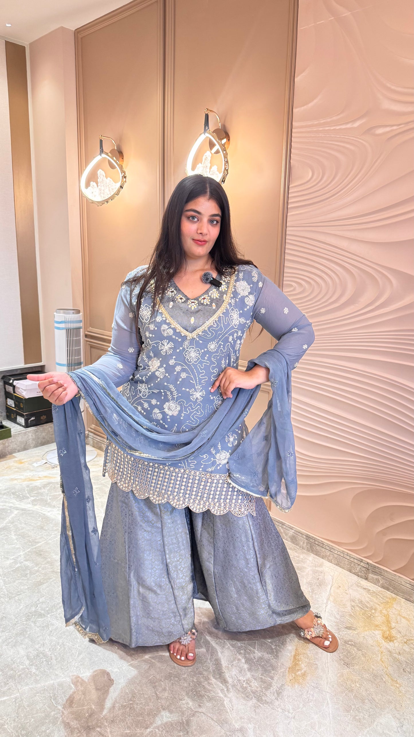 Avyraza (Pure Georgette 4 Piece Suit)