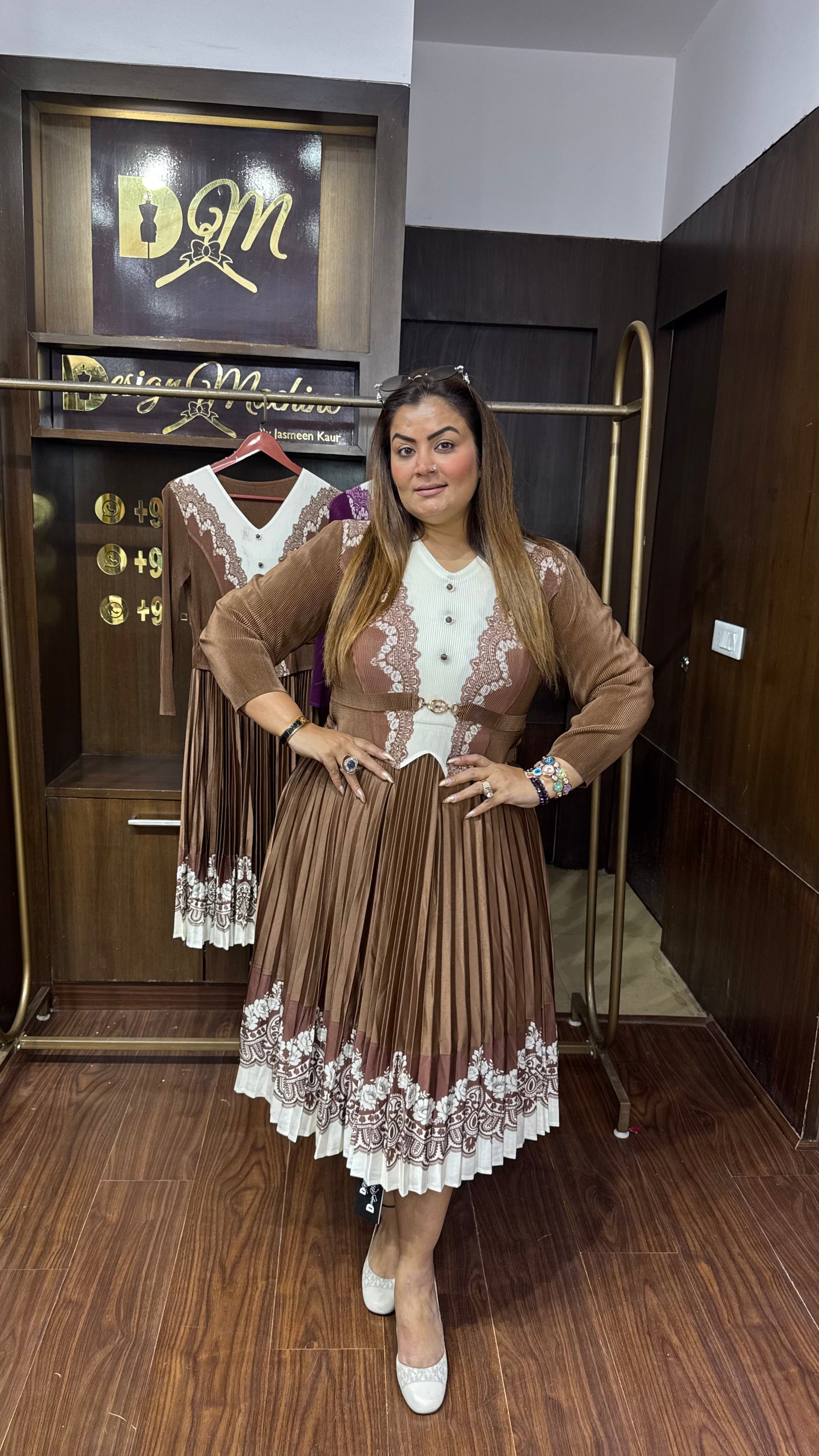 Aayra (Magic Dress)