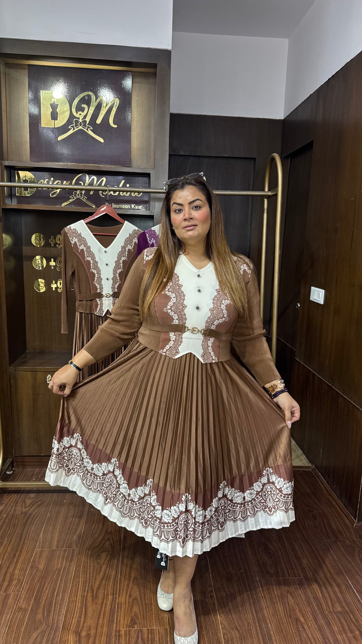 Aayra (Magic Dress)