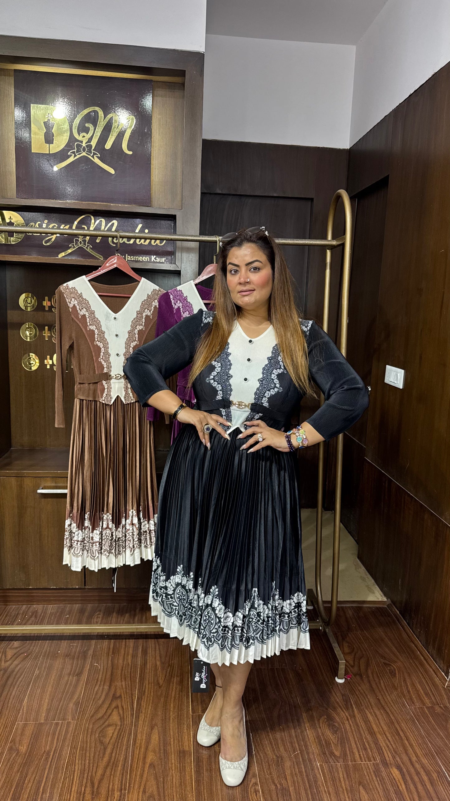 Aayra (Magic Dress)