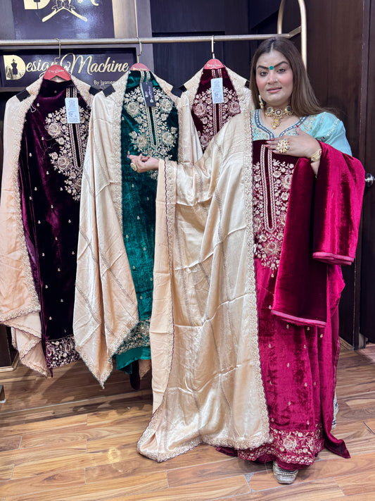 Zareen Velvet (Unstitched Suit)