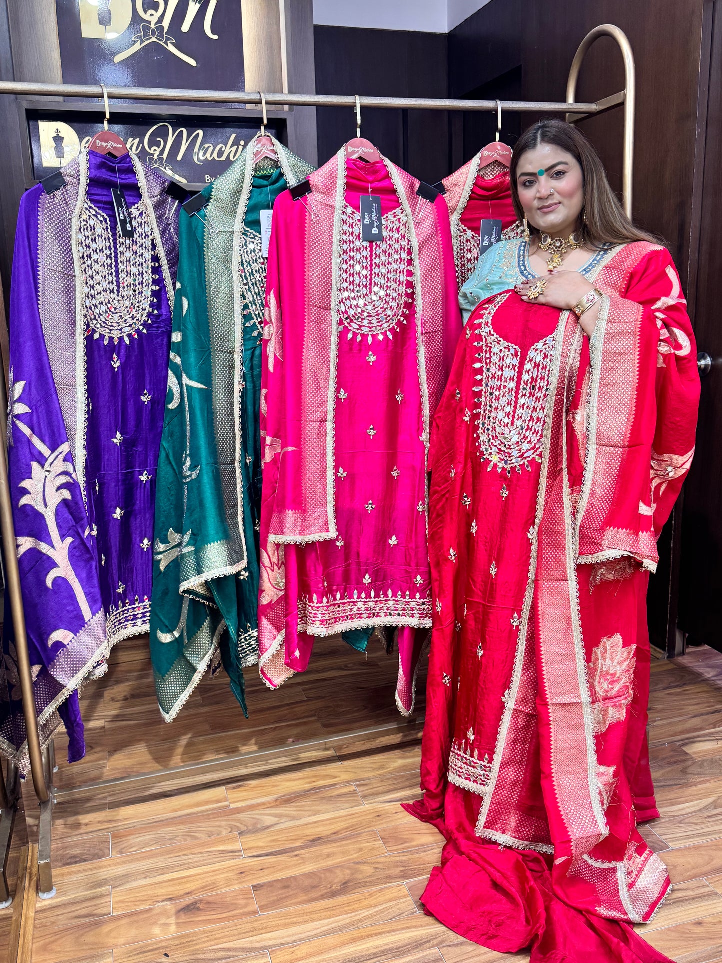 Ruhani (Unstitched Suit)