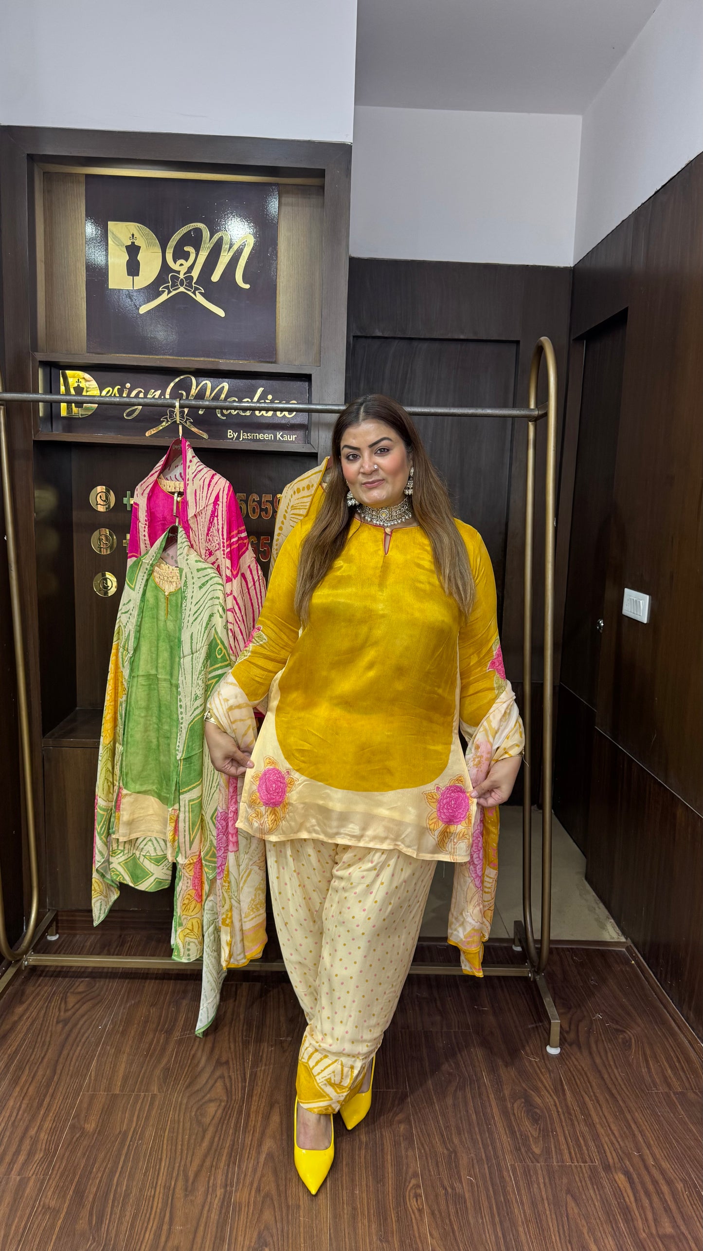 Zyvona (Pure Crepe Suit)