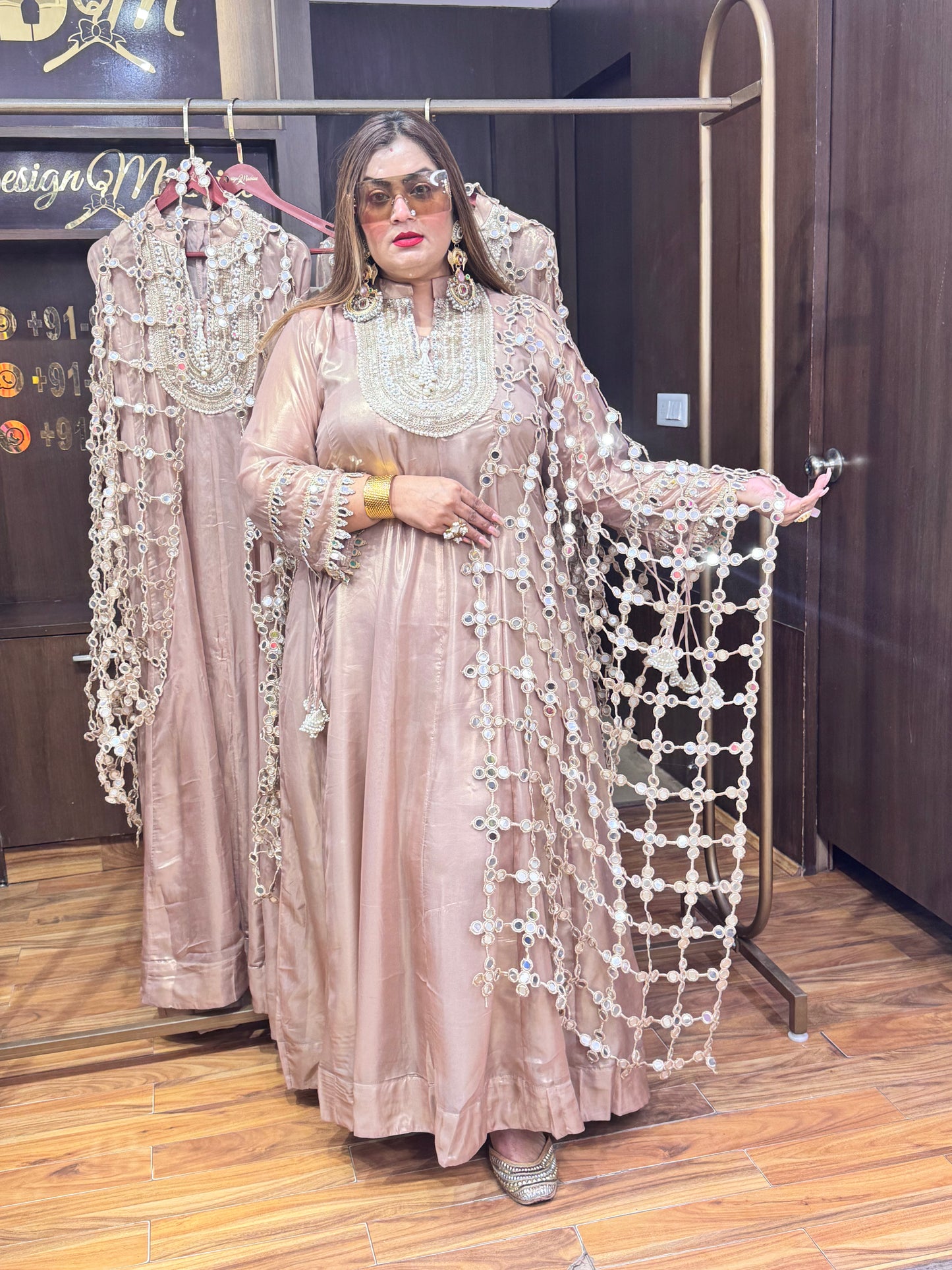 Rosette Charm (Anarkali)