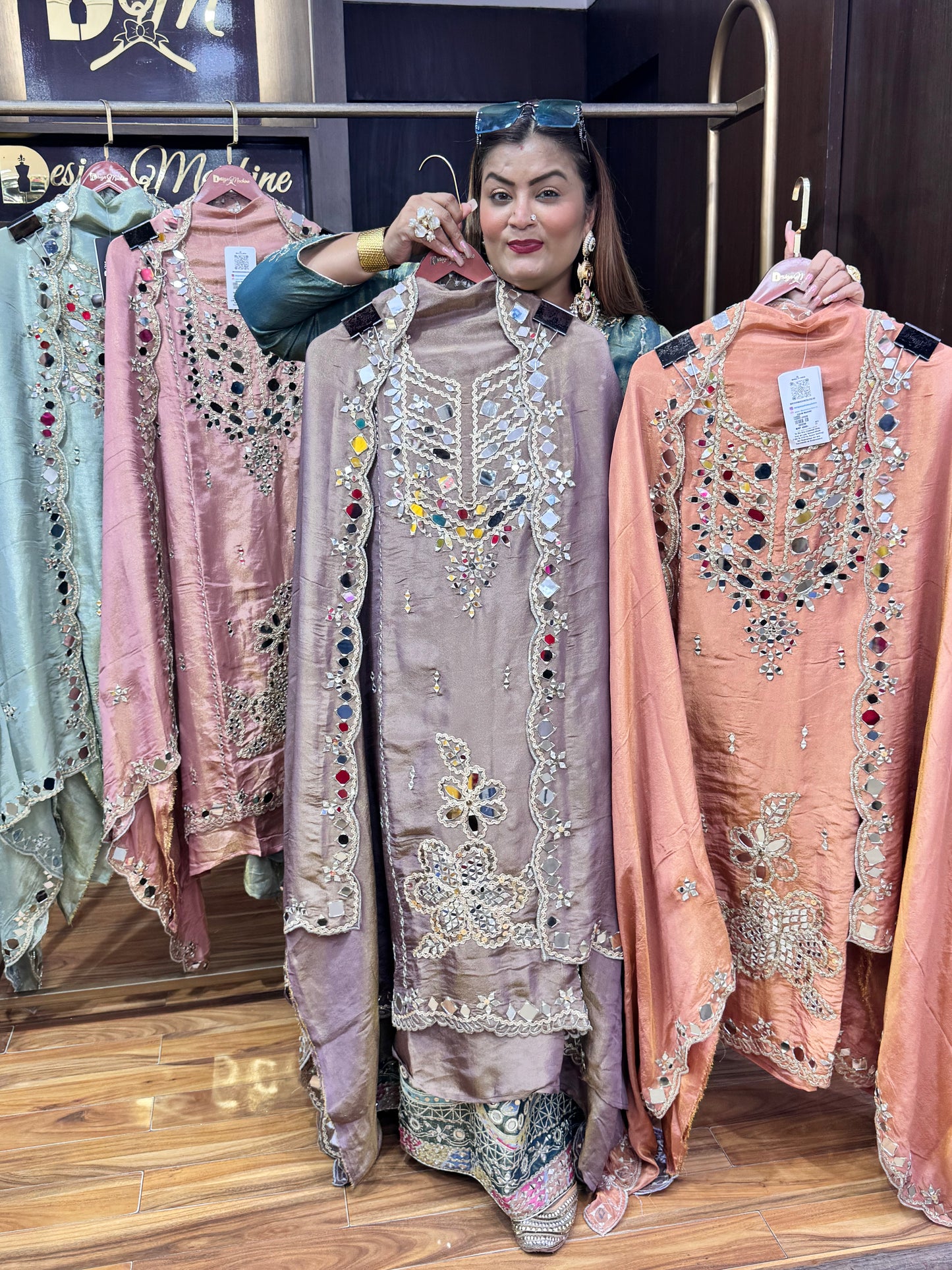 Zahrina (Unstitch Suit)