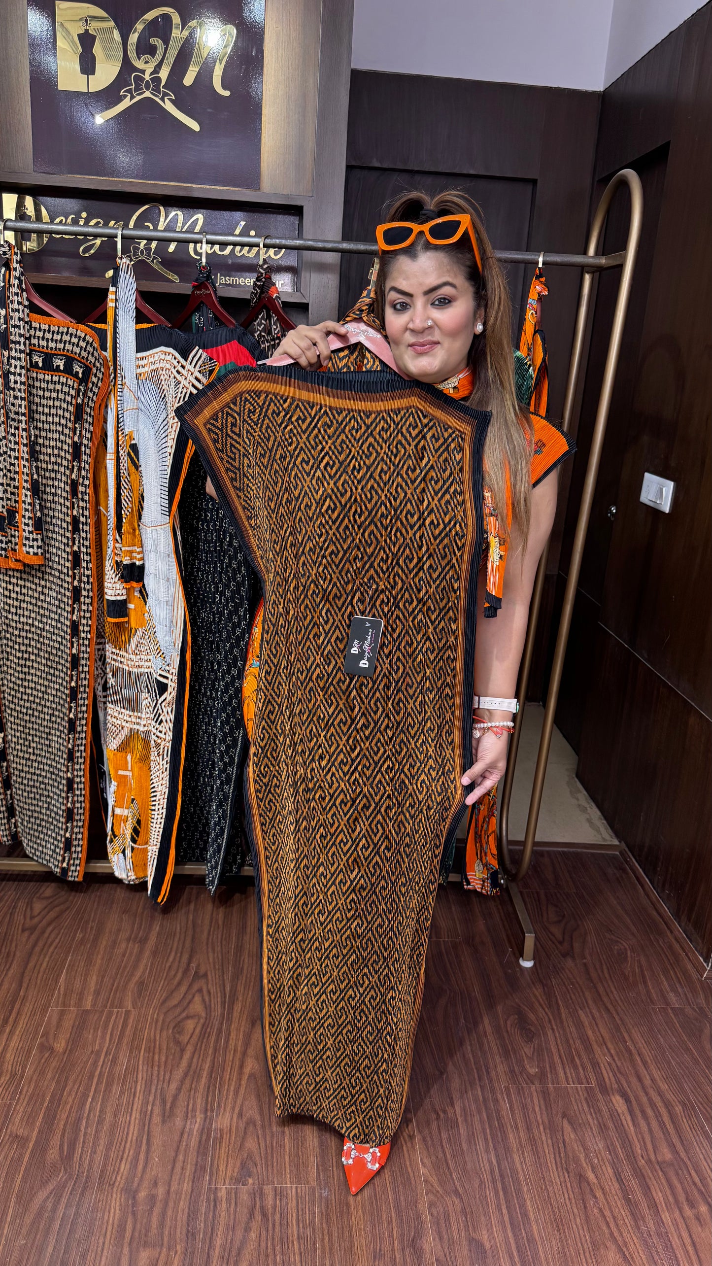 Averia (Magic Dress)